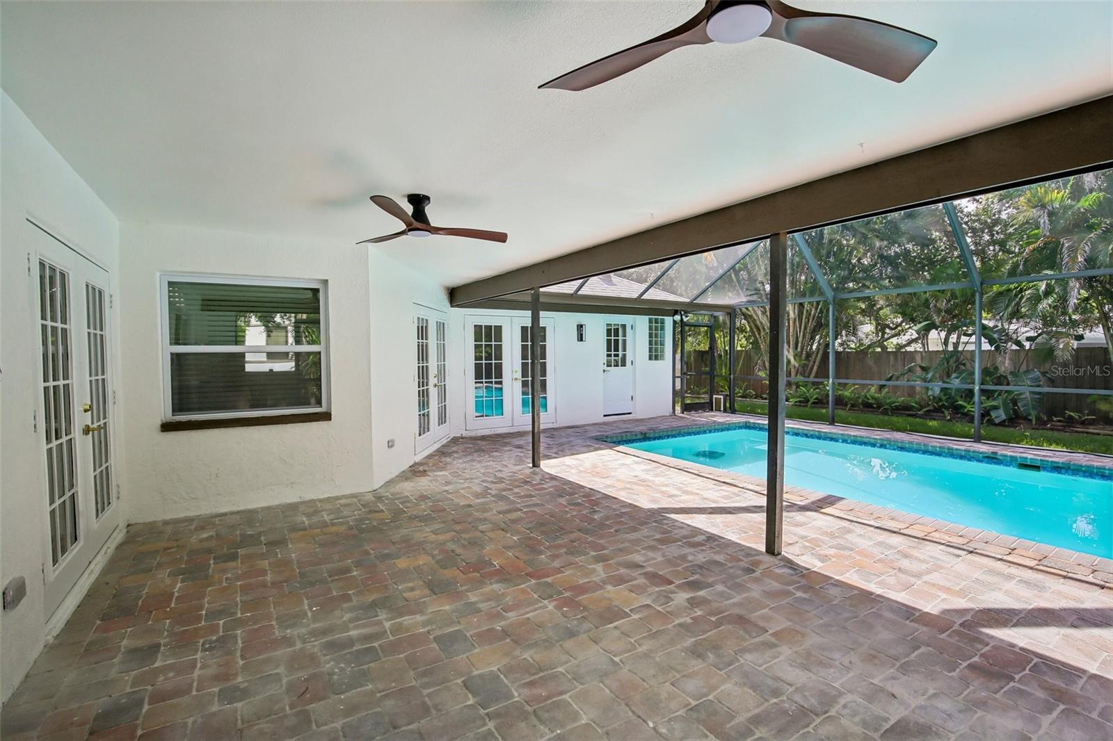 3093 CREST DR — photo 40