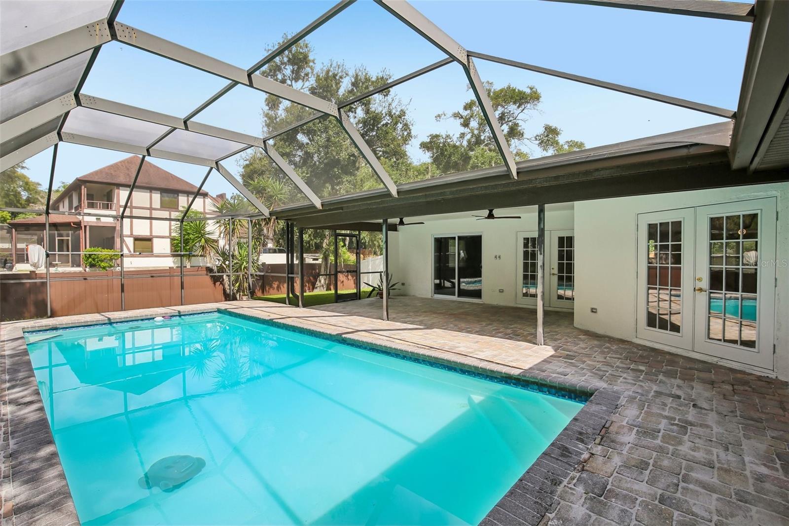 3093 CREST DR — photo 41