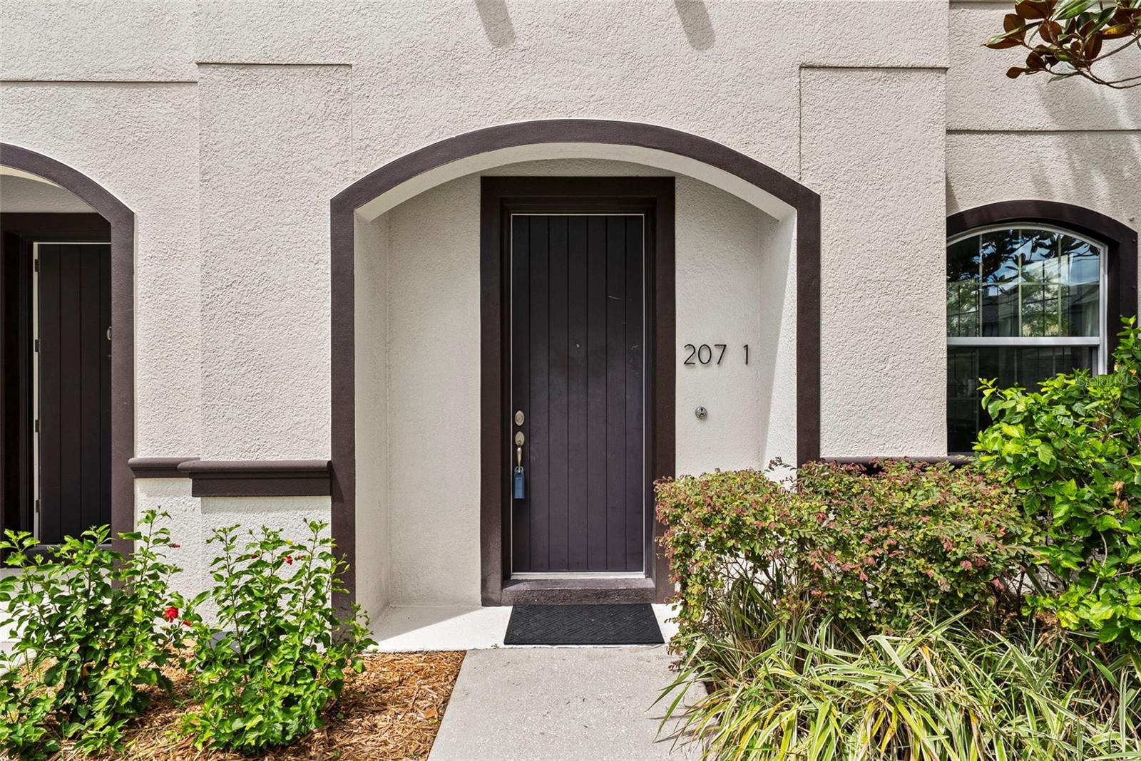 207 S MOODY AVE #A — photo 2