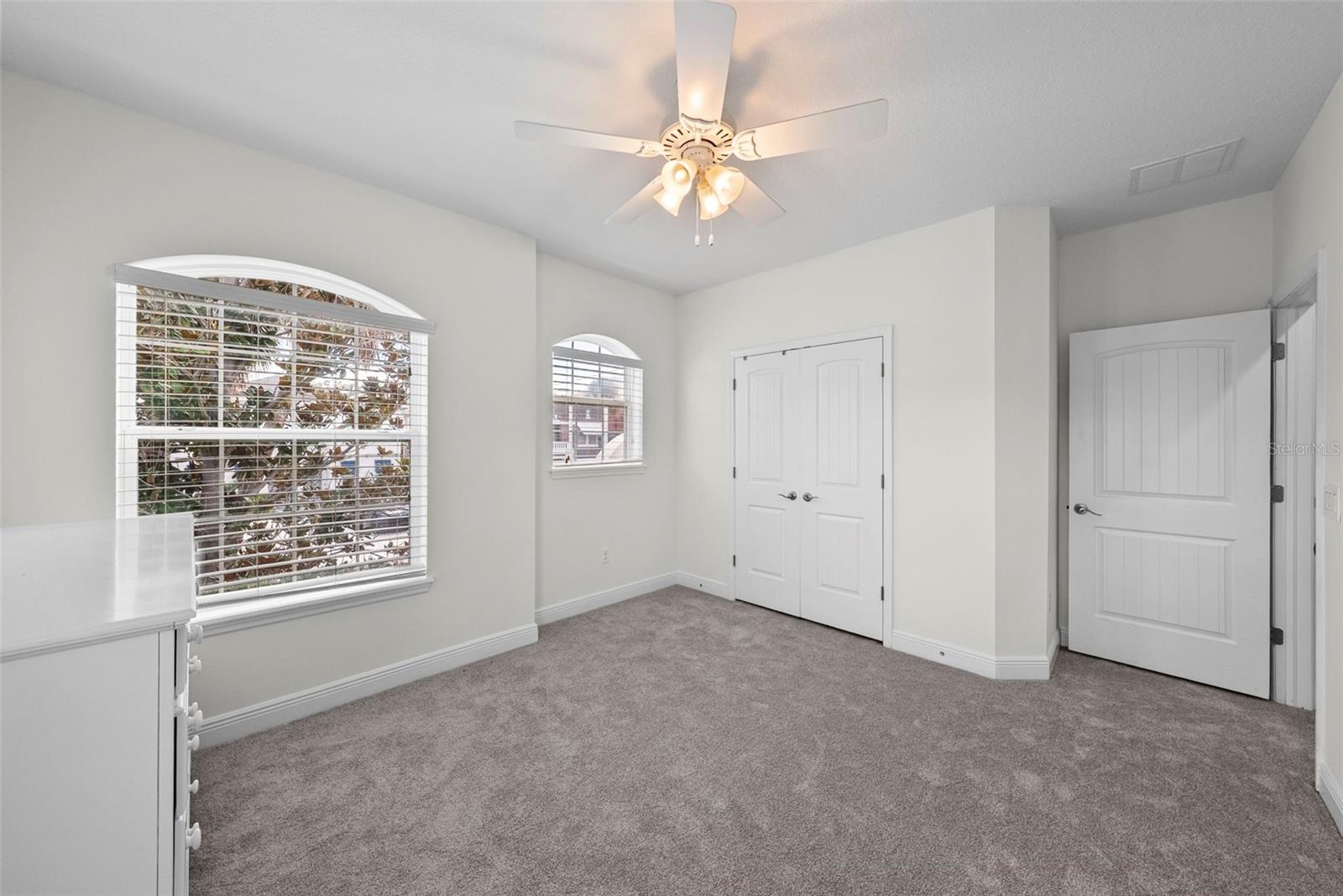 207 S MOODY AVE #A — photo 33