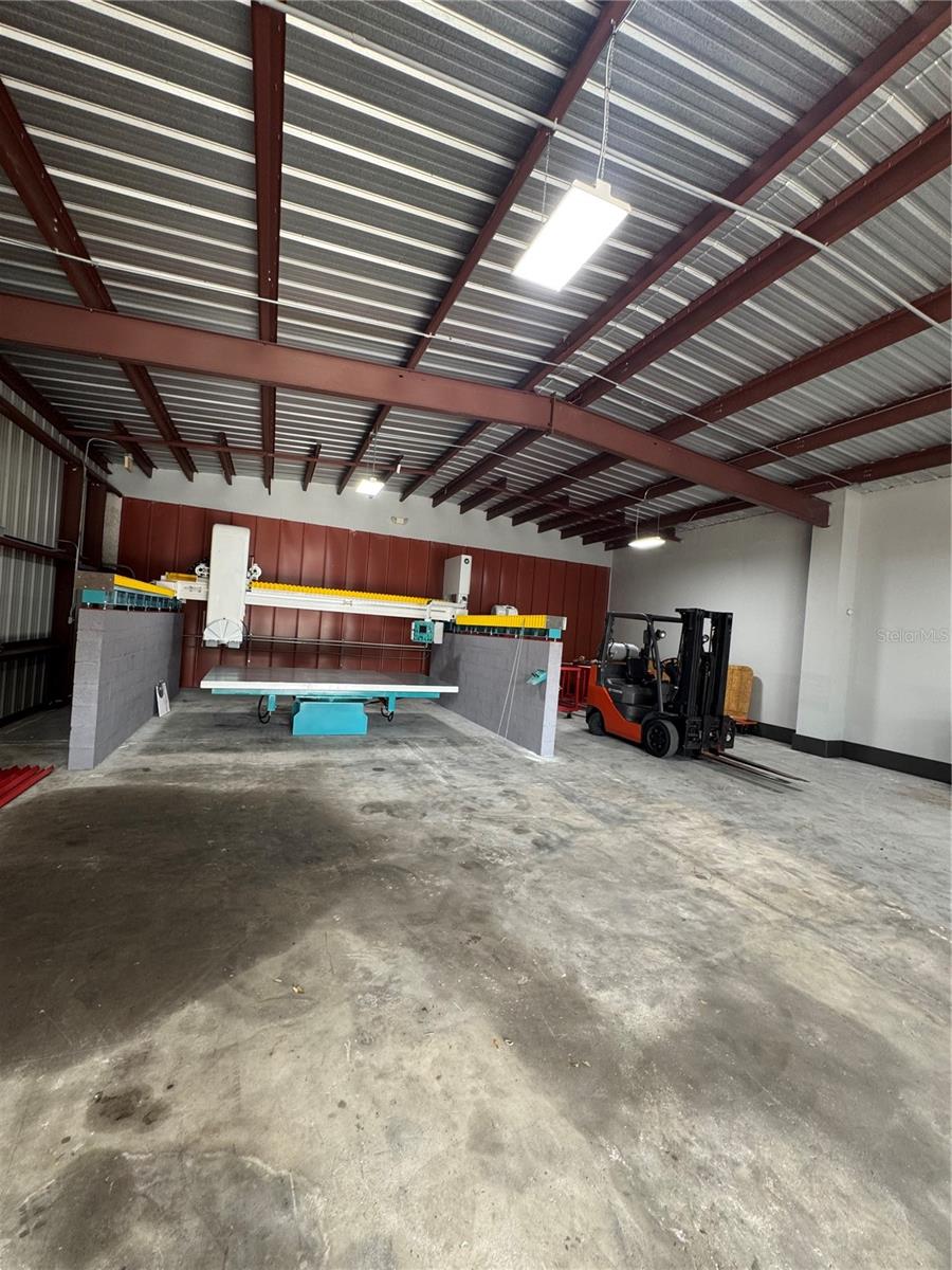 4825 N LAUBER WAY — photo 3