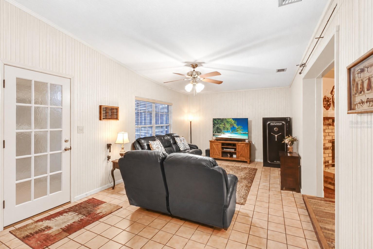 13221 TOM GALLAGHER RD — photo 33