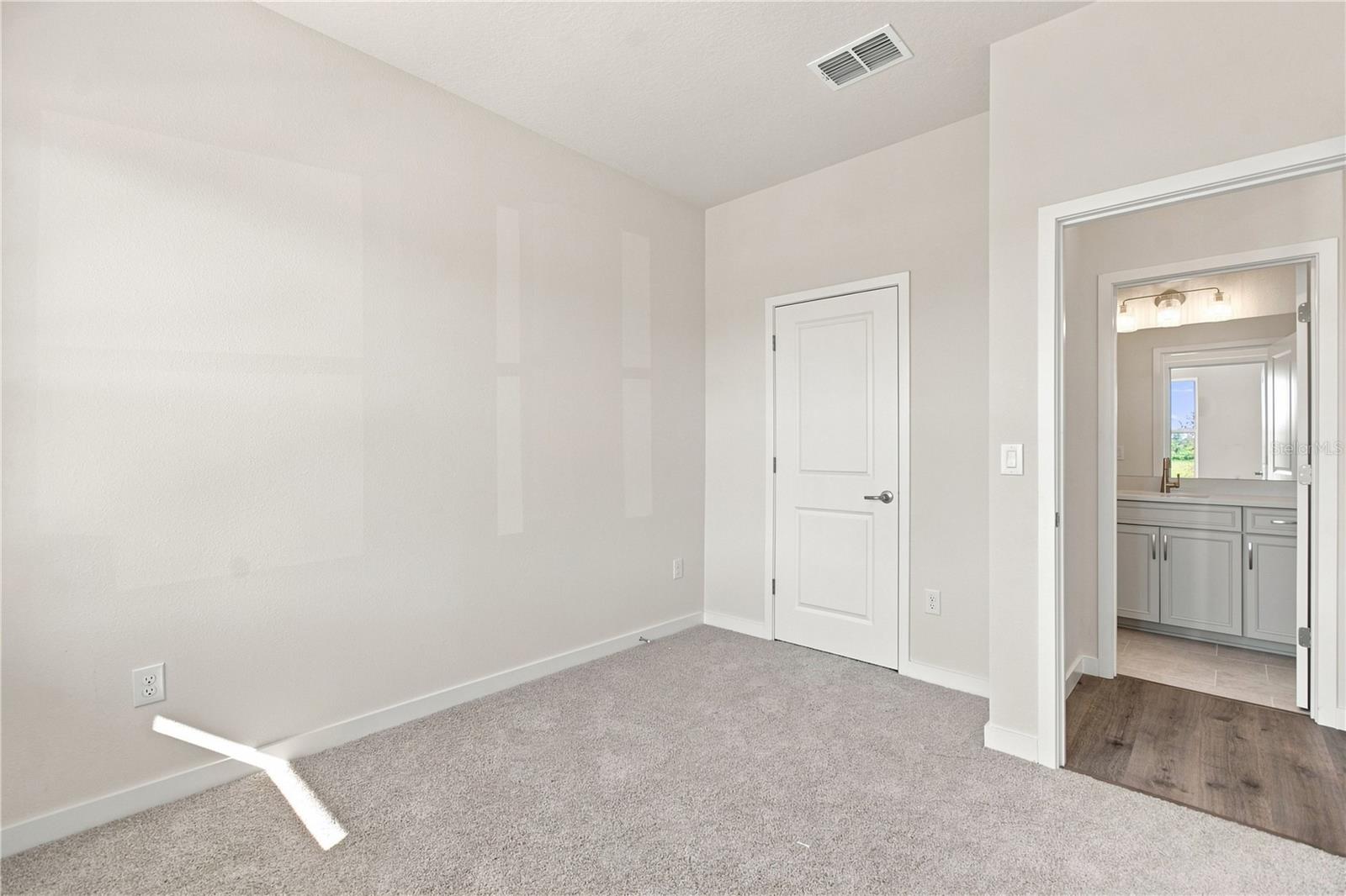 5166 CREEK SAND DR — photo 28