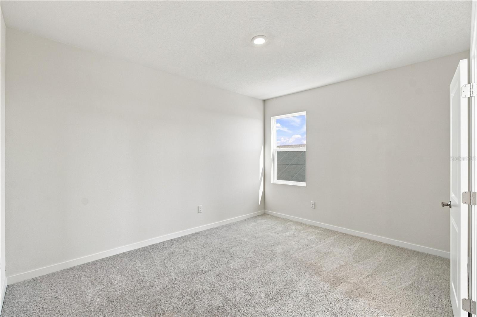 5166 CREEK SAND DR — photo 25