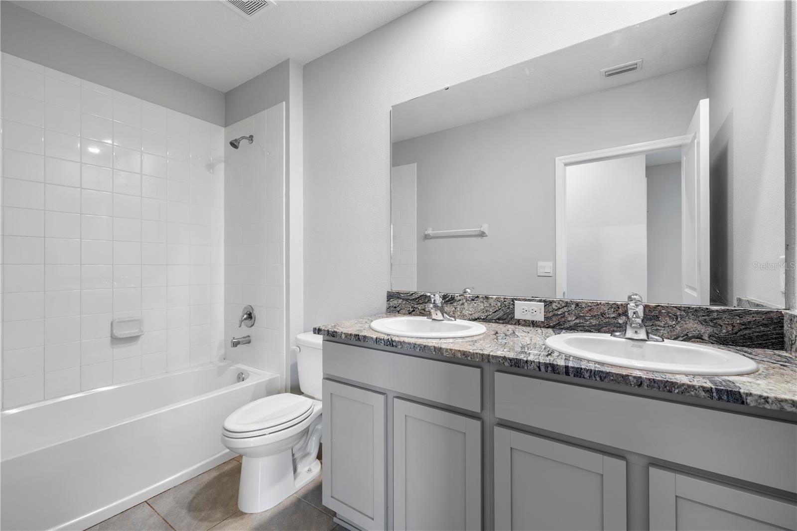 9294 FORGE BREEZE LOOP — photo 31