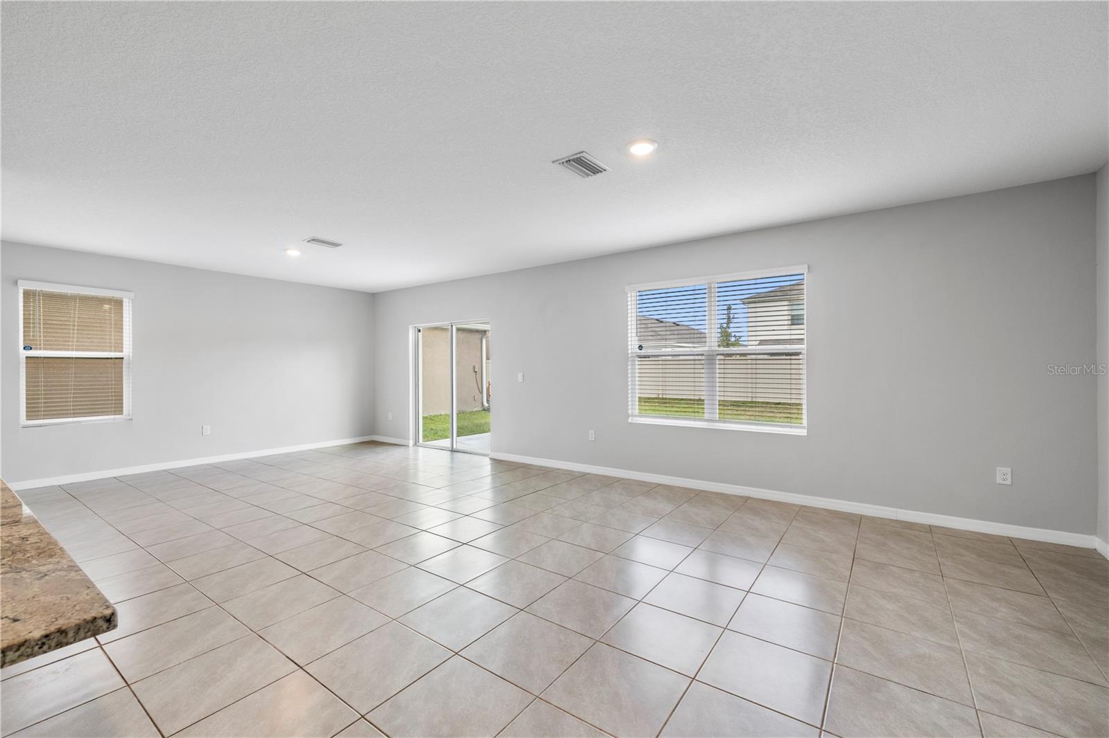 9294 FORGE BREEZE LOOP — photo 16