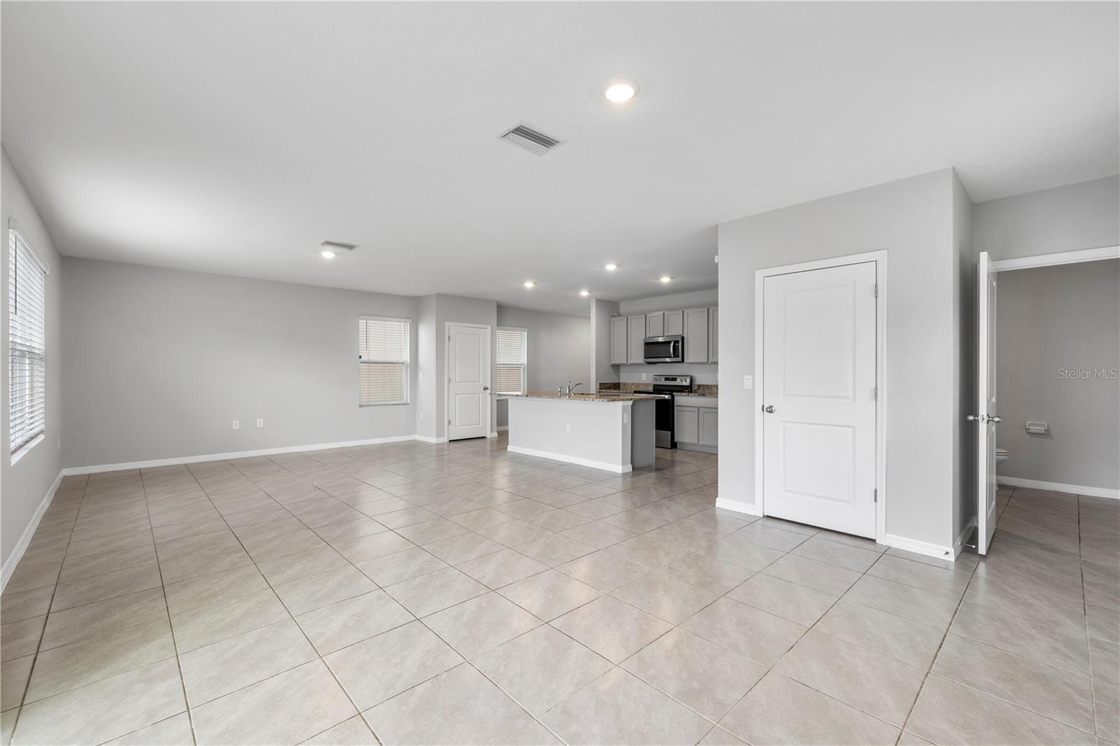 9294 FORGE BREEZE LOOP — photo 19