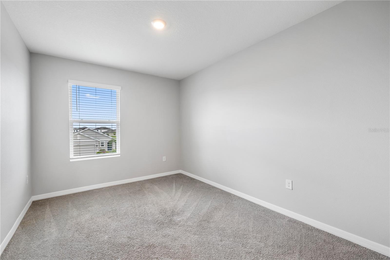 9294 FORGE BREEZE LOOP — photo 24