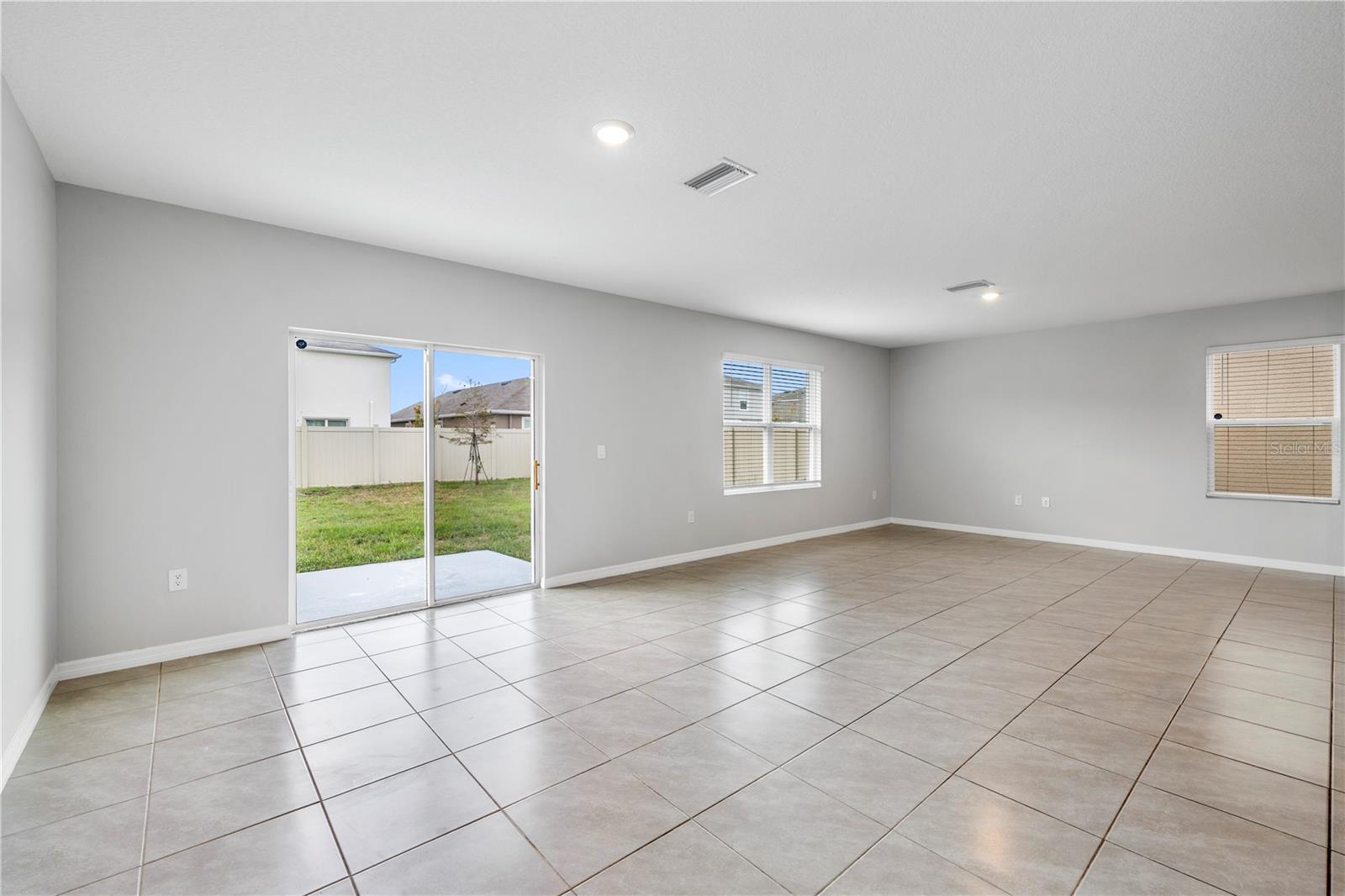 9294 FORGE BREEZE LOOP — photo 20