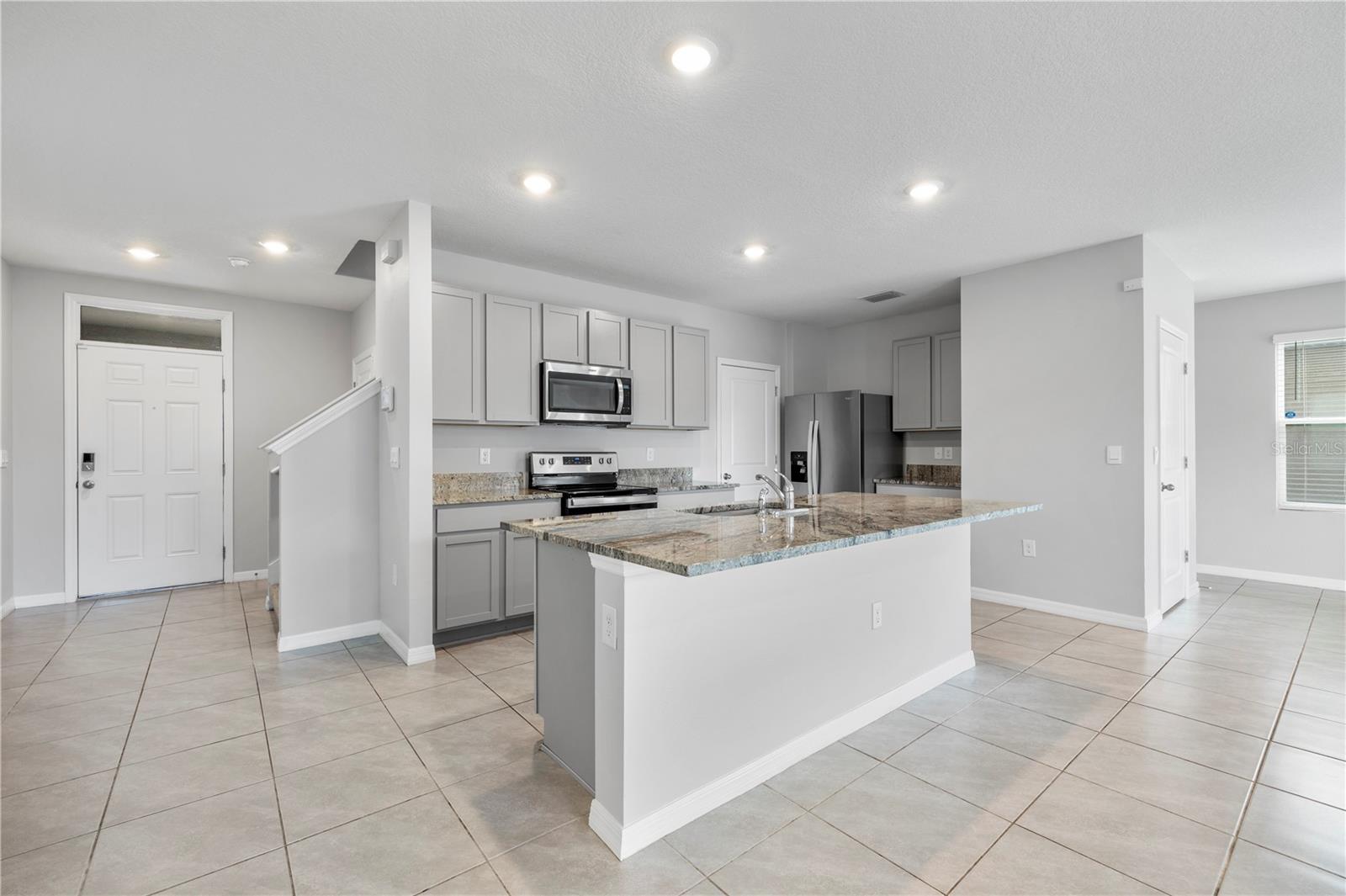 9294 FORGE BREEZE LOOP — photo 9