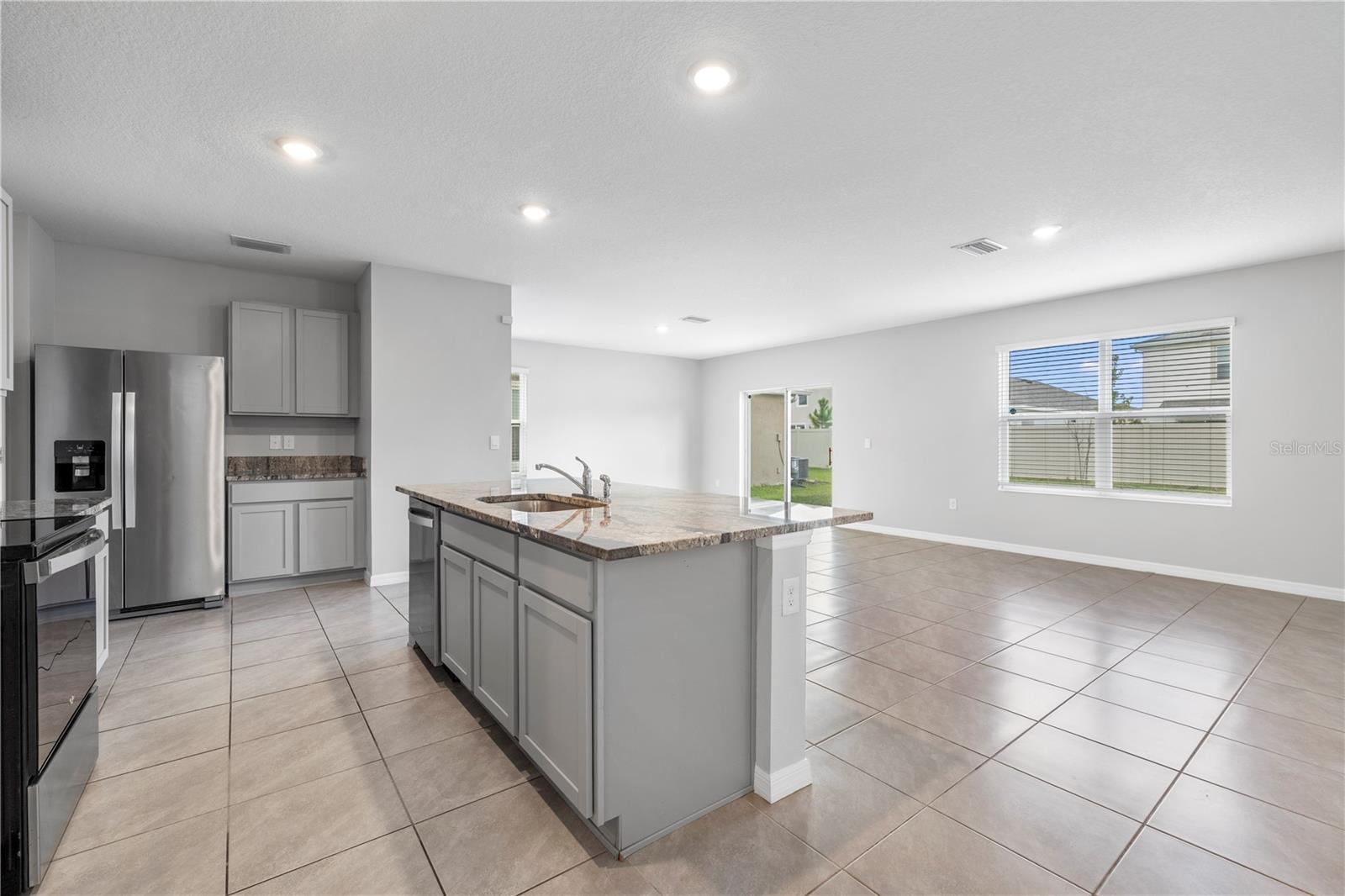 9294 FORGE BREEZE LOOP — photo 7