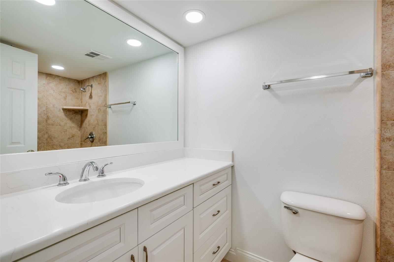 4890 BAY ST NE #128 — photo 39