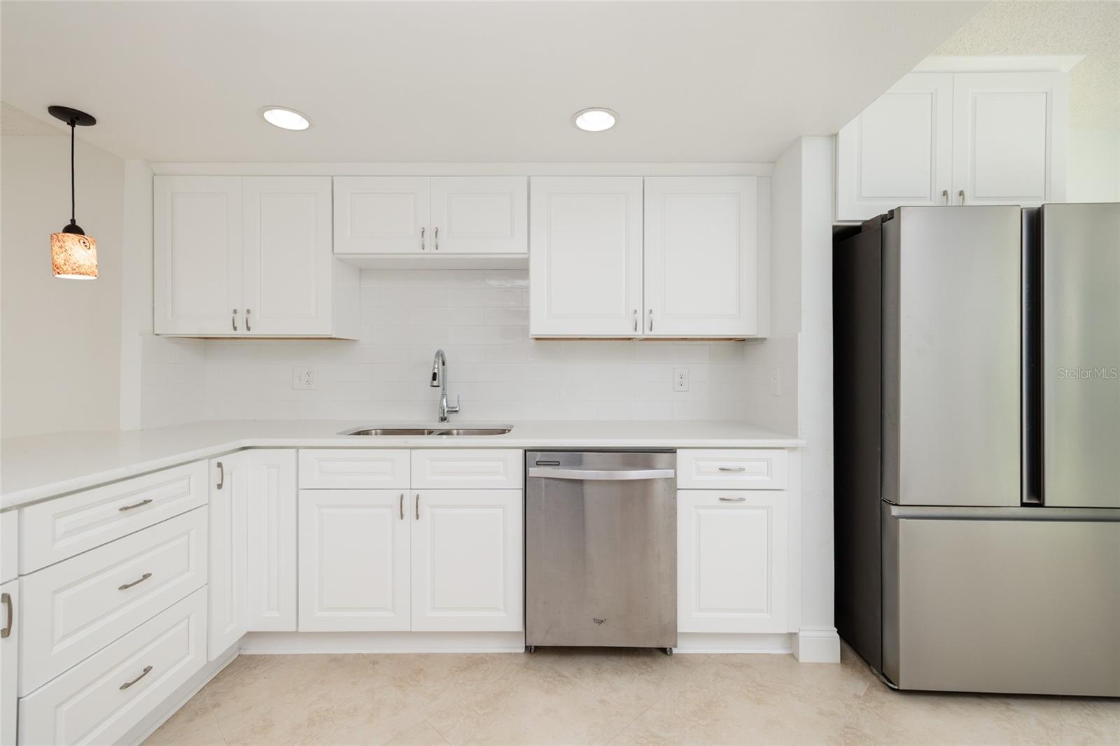 4890 BAY ST NE #128 — photo 18