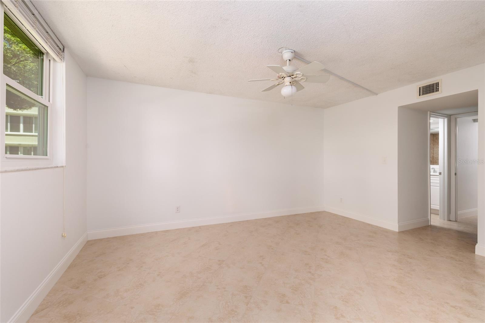 4890 BAY ST NE #128 — photo 31