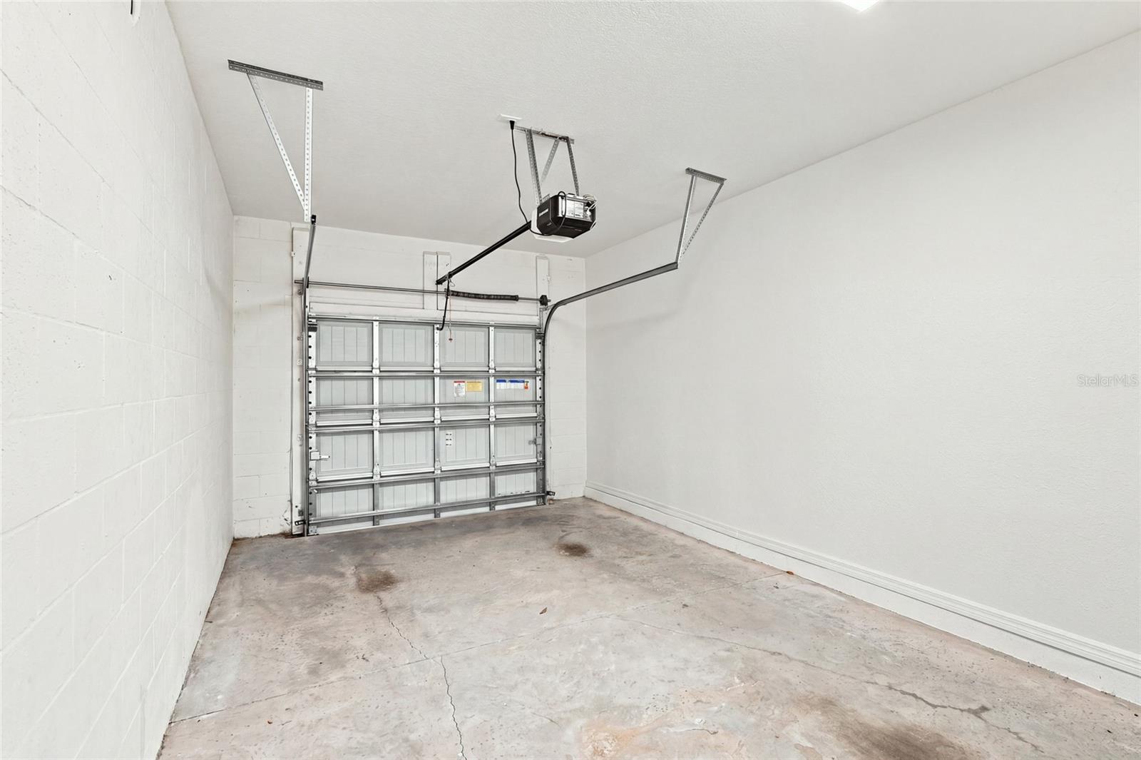 8514 CANYON CREEK TRL — photo 28