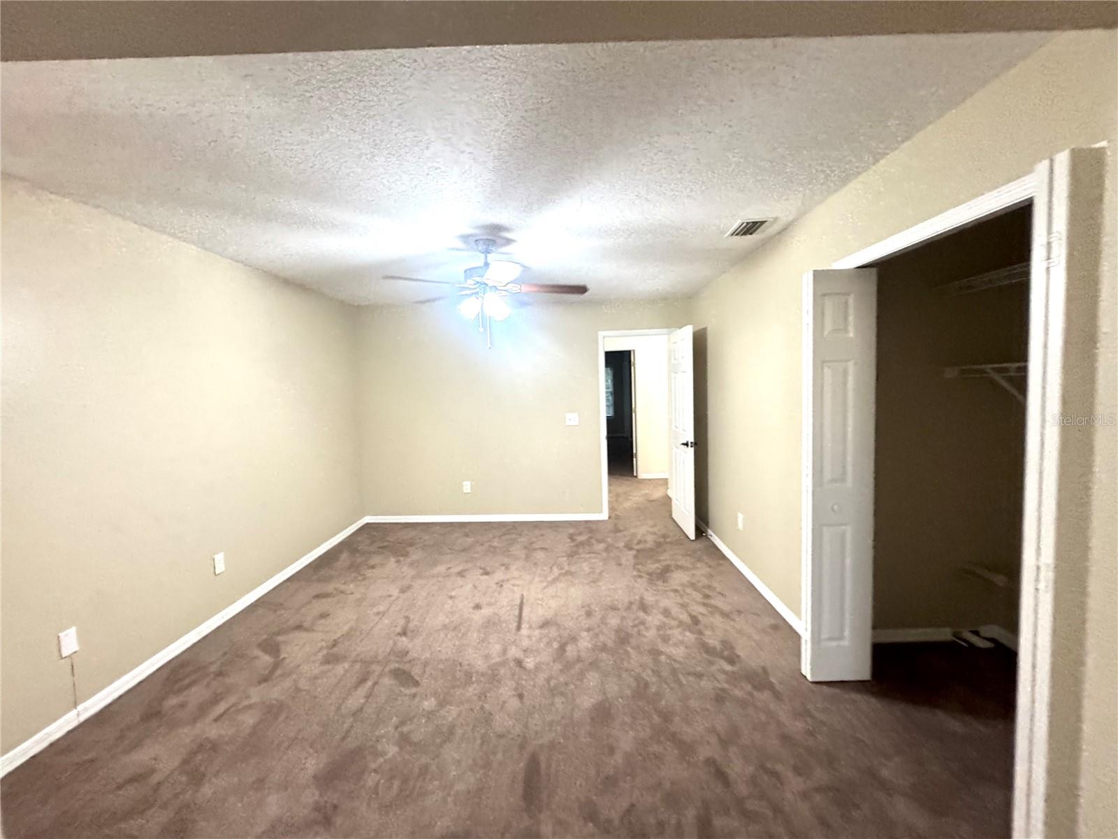 2800 COUNTRYSIDE BLVD #1 — photo 39