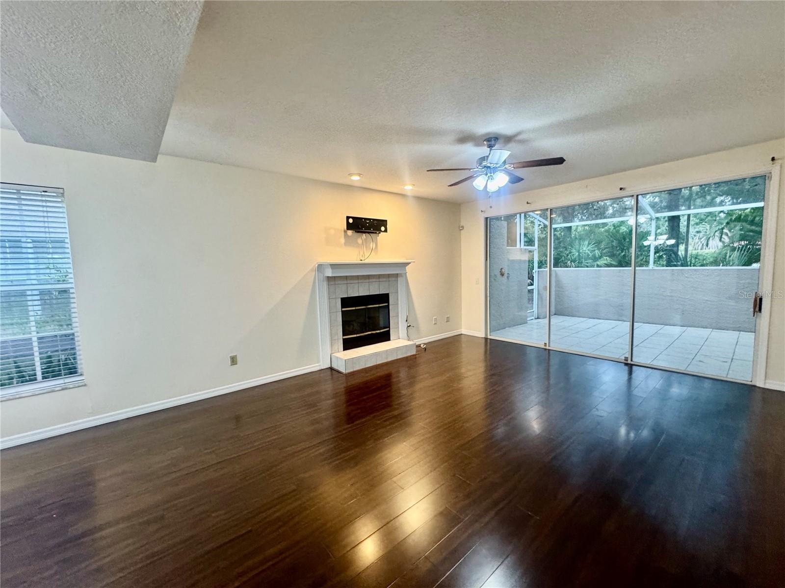 2800 COUNTRYSIDE BLVD #1 — photo 10