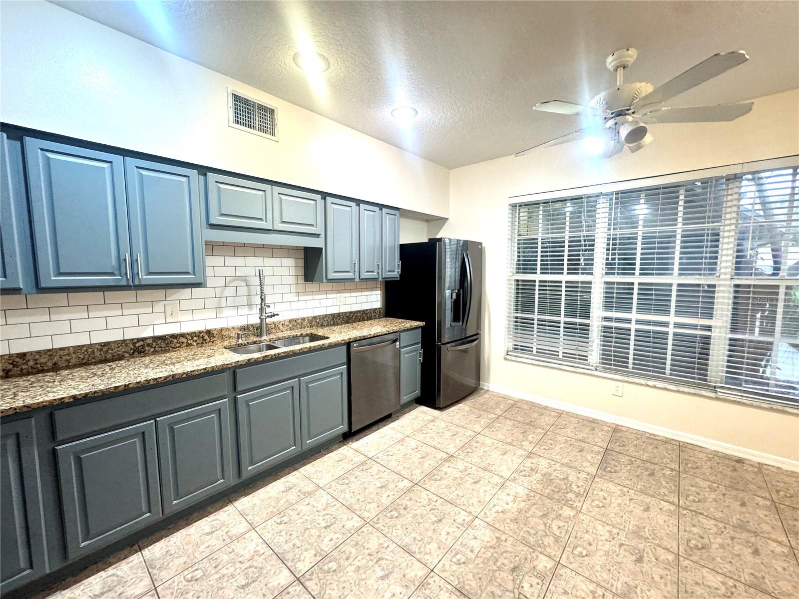 2800 COUNTRYSIDE BLVD #1 — photo 5