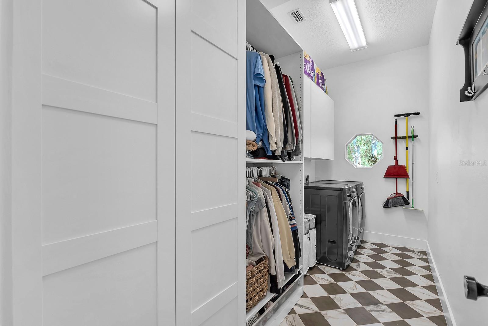 5806 AUDUBON MANOR BLVD — photo 25