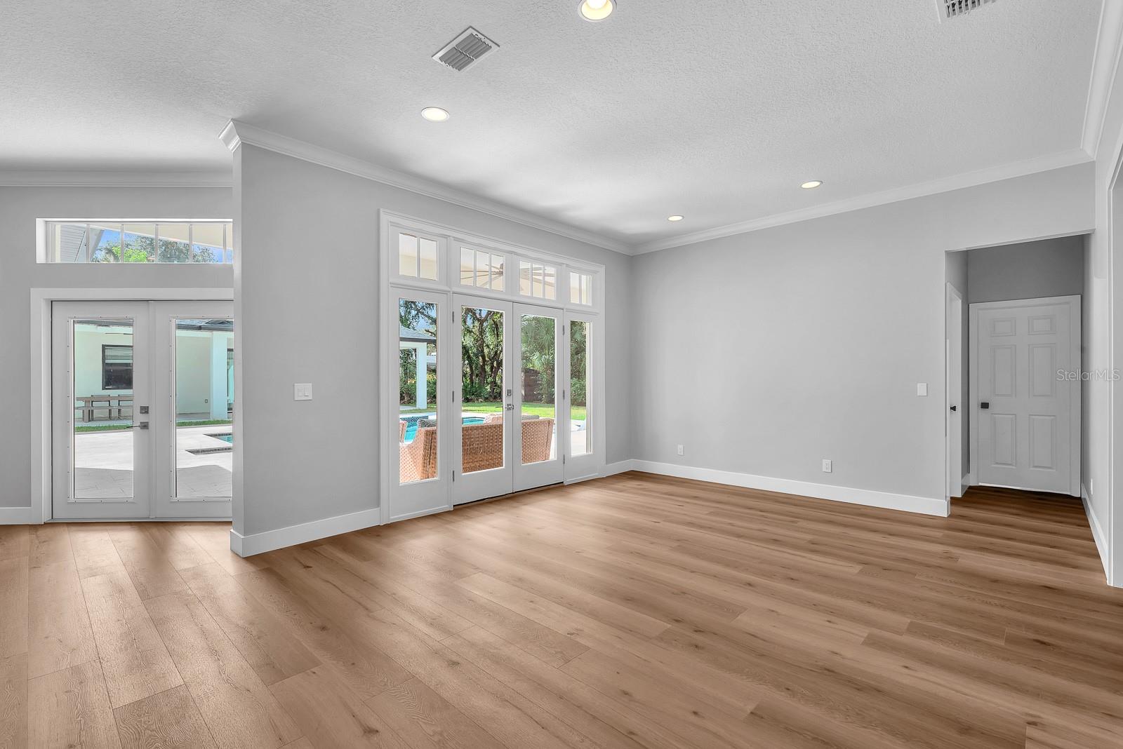 5806 AUDUBON MANOR BLVD — photo 31