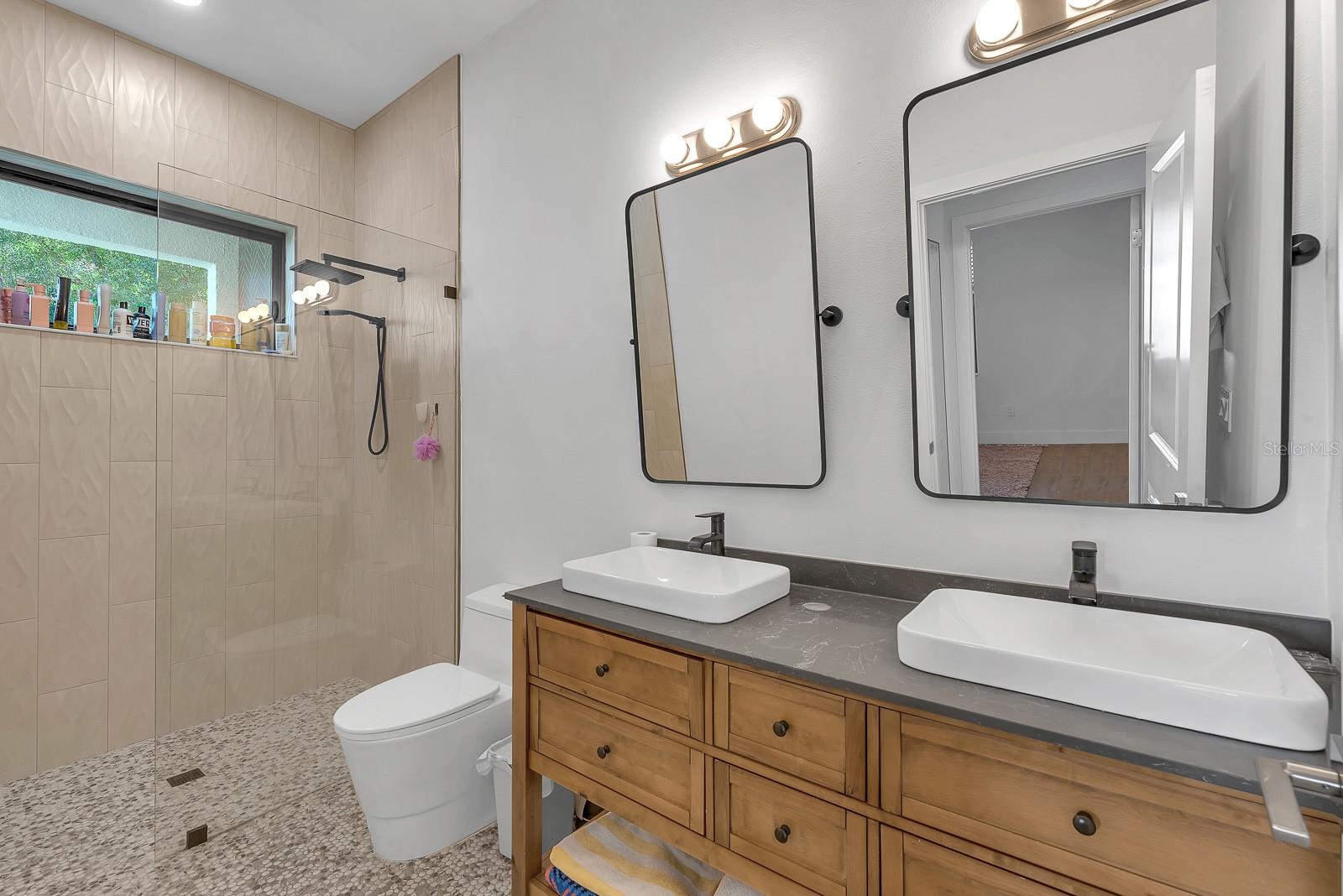 5806 AUDUBON MANOR BLVD — photo 38