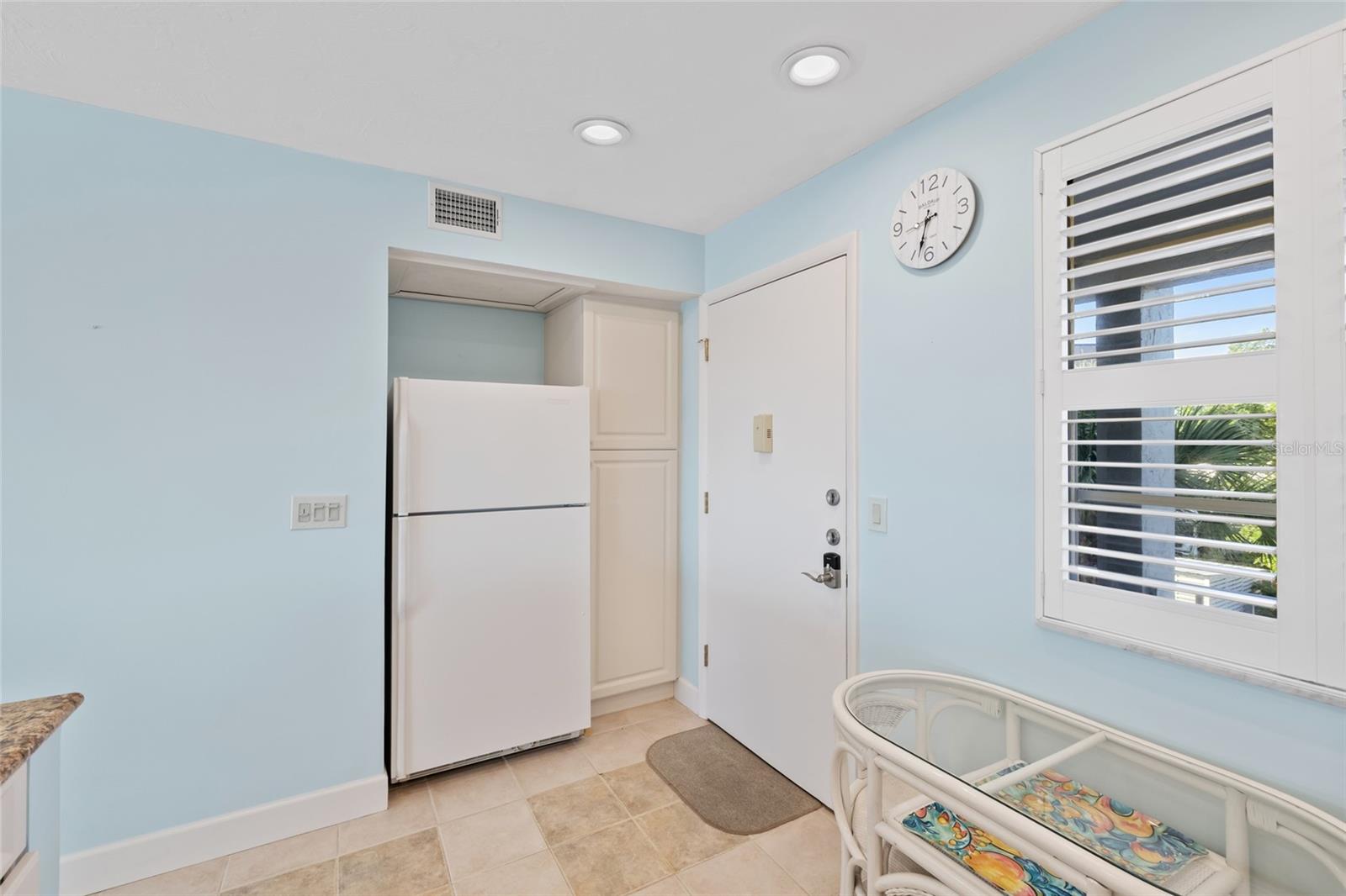 4310 FALMOUTH DR #307 — photo 8