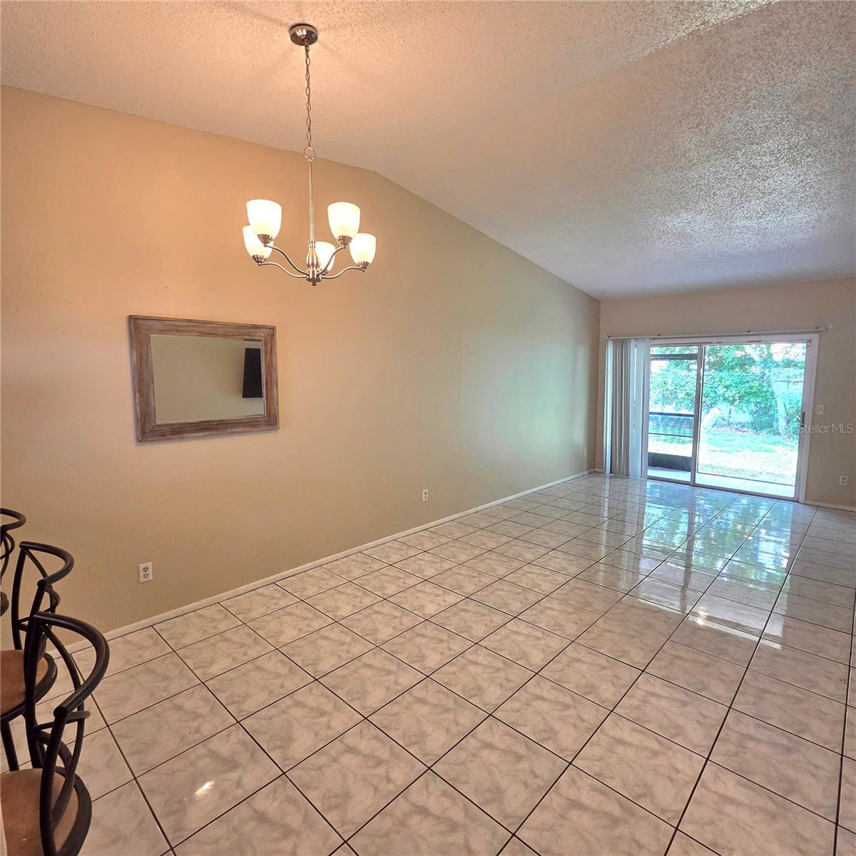 7249 PARKSIDE VILLAS DR N — photo 4