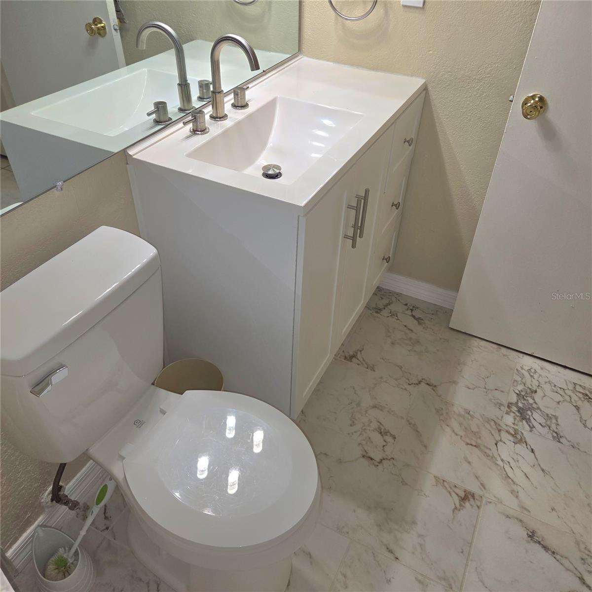 7249 PARKSIDE VILLAS DR N — photo 19