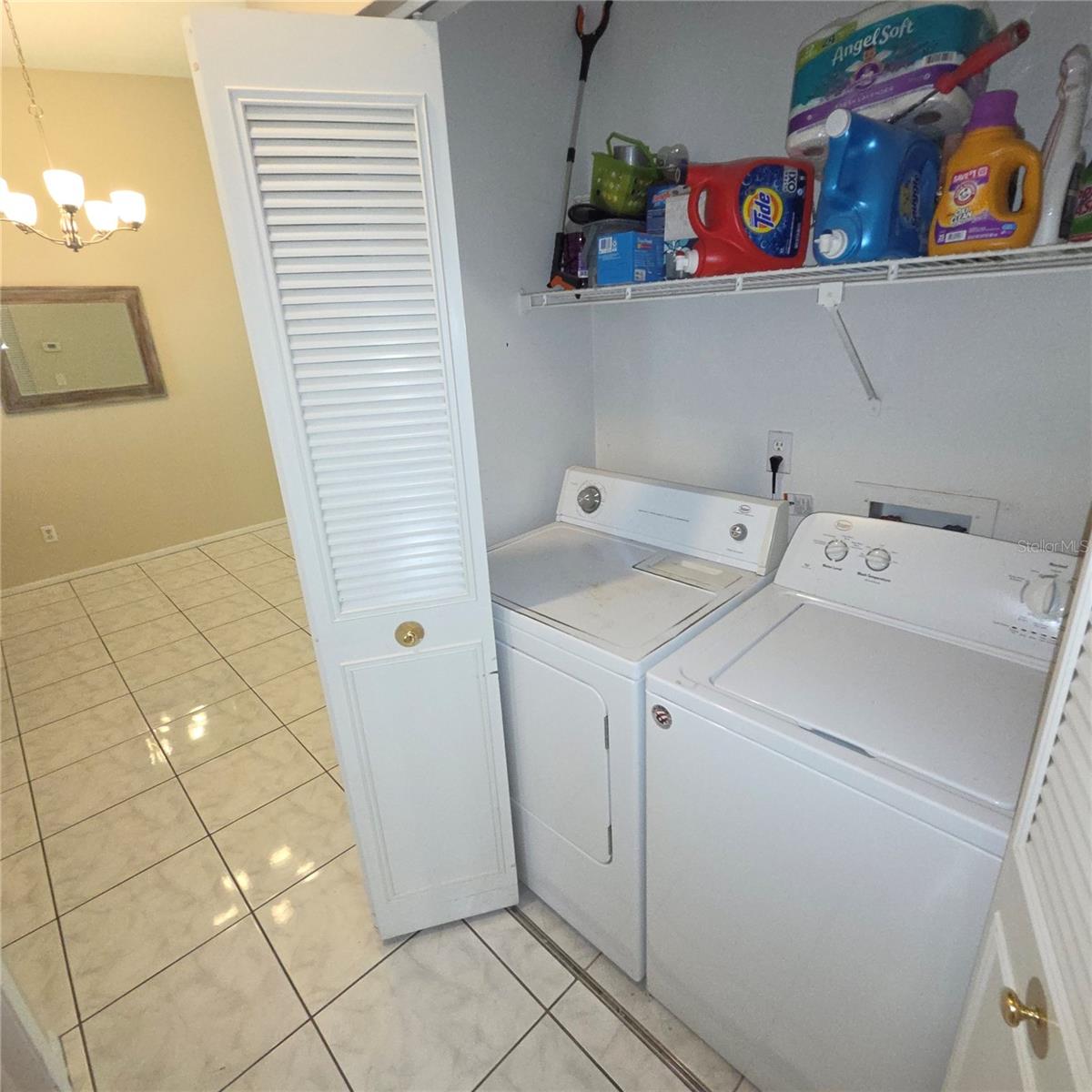 7249 PARKSIDE VILLAS DR N — photo 24