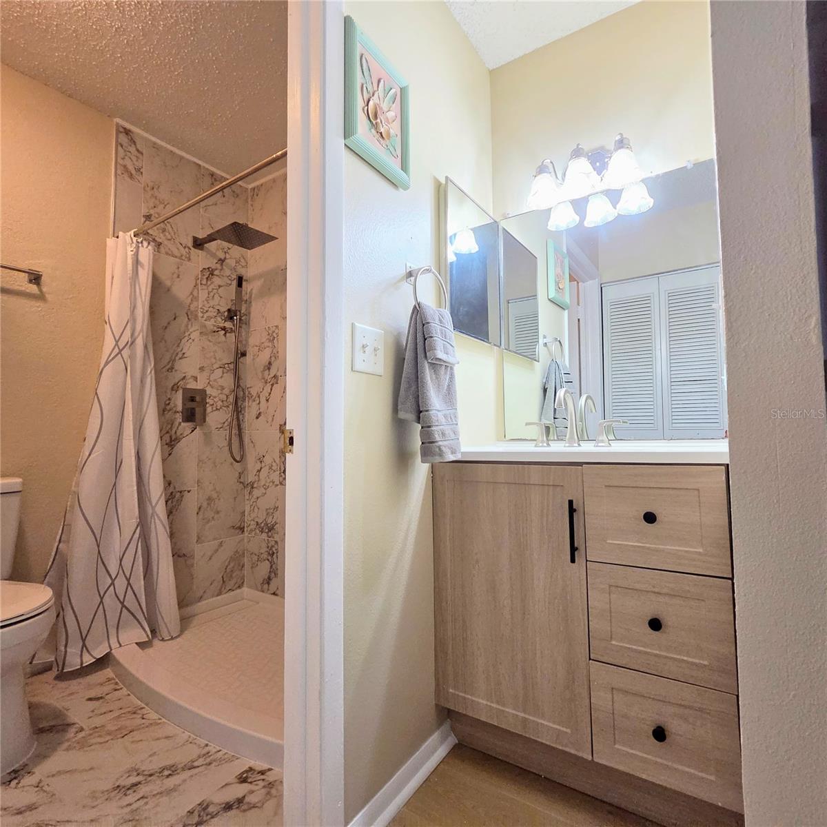 7249 PARKSIDE VILLAS DR N — photo 30