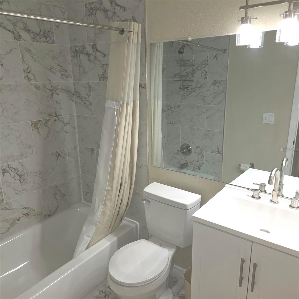 7249 PARKSIDE VILLAS DR N — photo 18