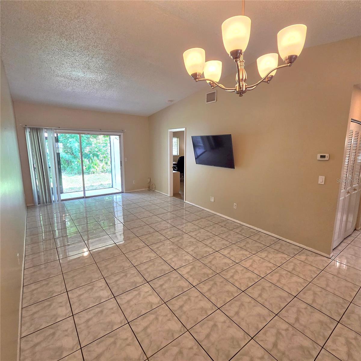 7249 PARKSIDE VILLAS DR N — photo 5