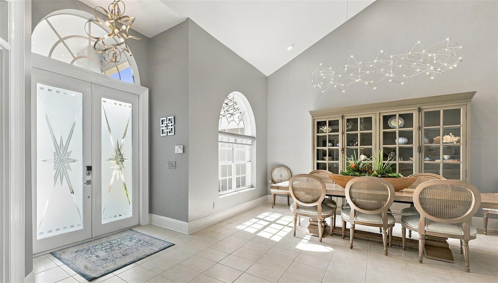 8136 REGENTS CT — photo 10