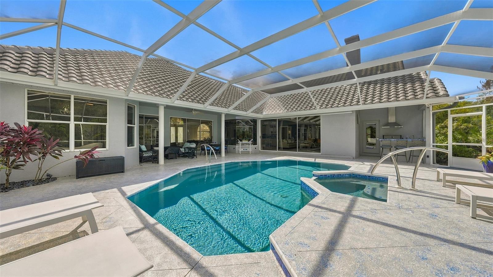 8136 REGENTS CT — photo 39