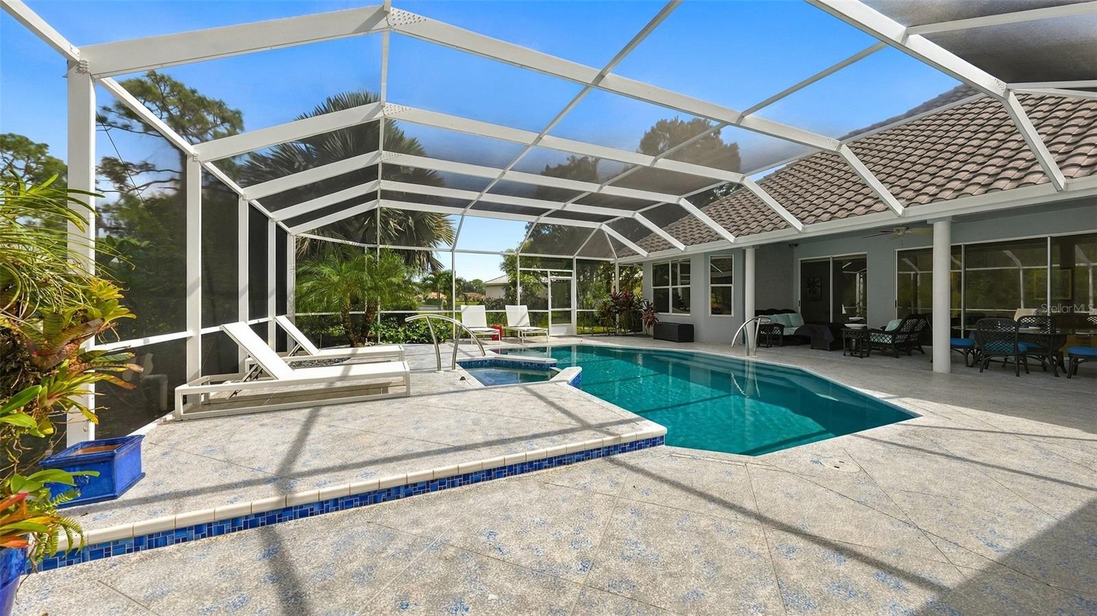 8136 REGENTS CT — photo 36