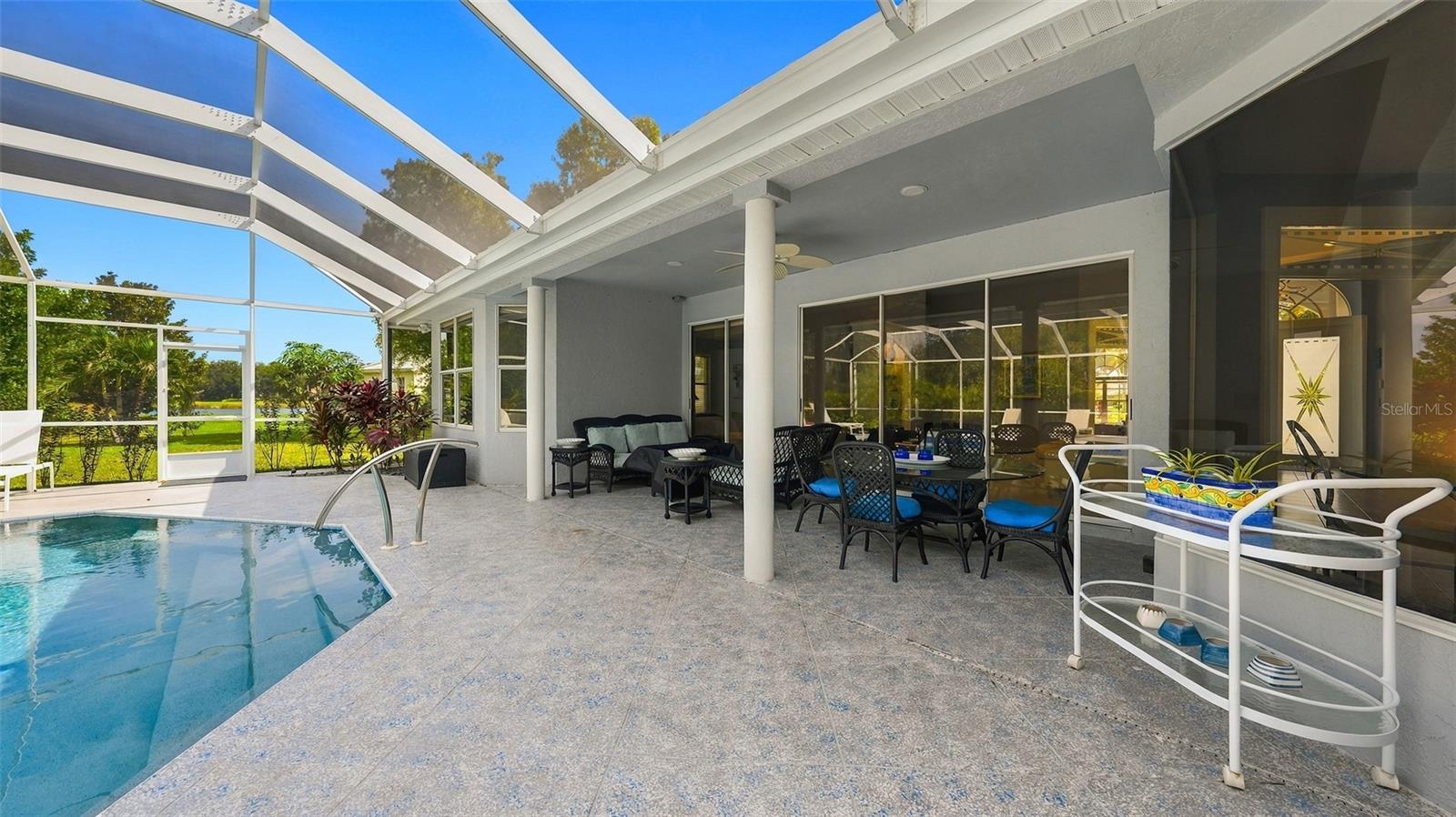 8136 REGENTS CT — photo 37