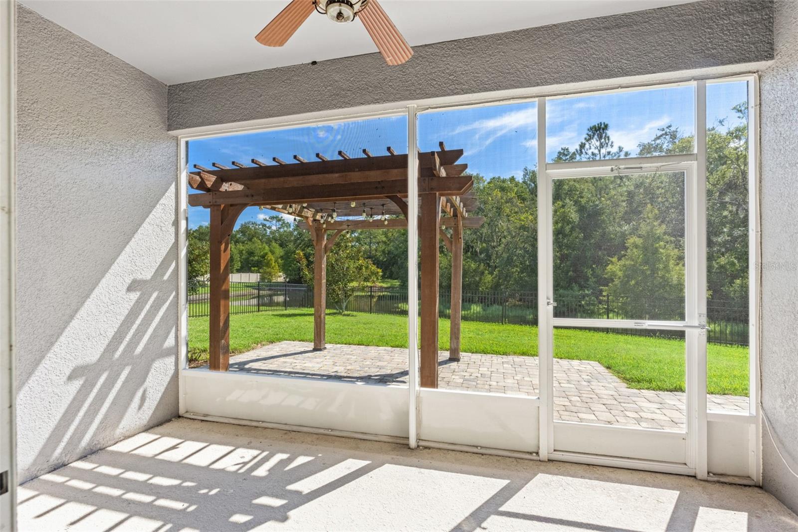 16361 HYDE MANOR DR — photo 46