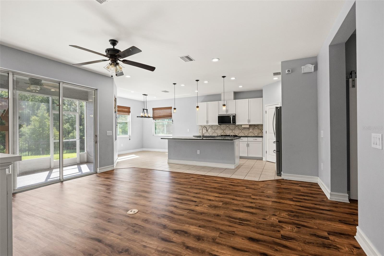 16361 HYDE MANOR DR — photo 29