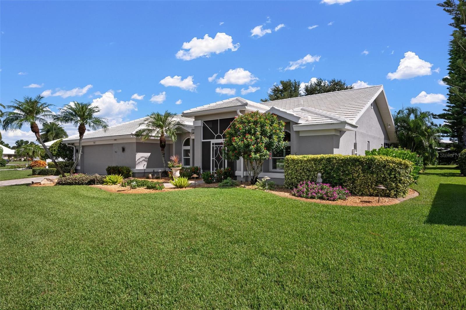 512 WARWICK DR — photo 69