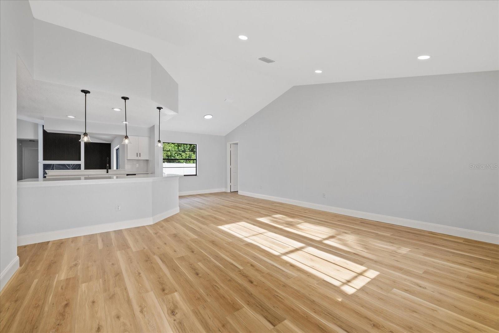 12008 STEPPINGSTONE BLVD — photo 13
