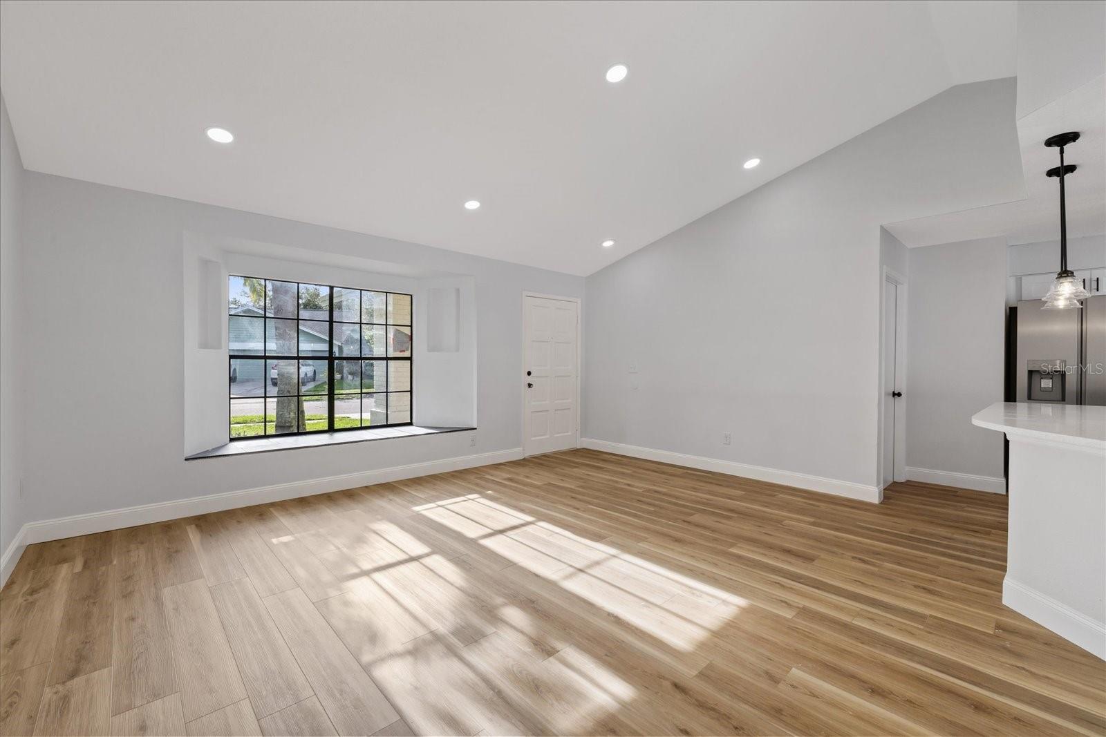 12008 STEPPINGSTONE BLVD — photo 15