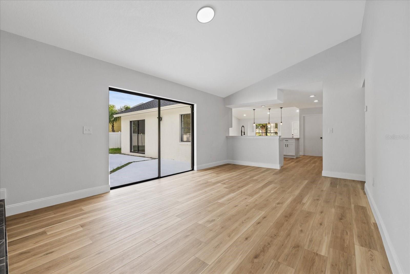 12008 STEPPINGSTONE BLVD — photo 17