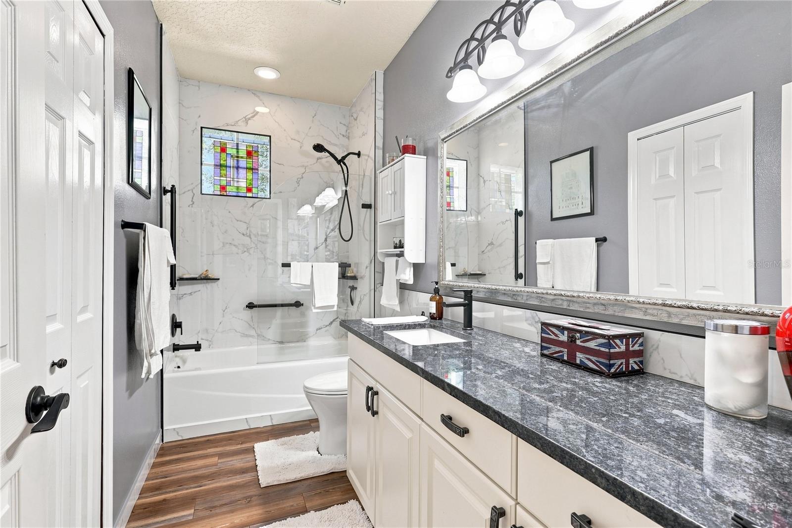 5301 ANTHONY LN — photo 32