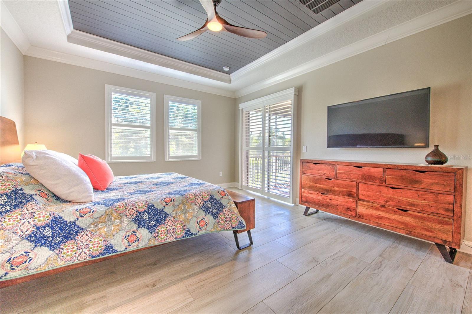 911 SEAGRAPE DR — photo 18