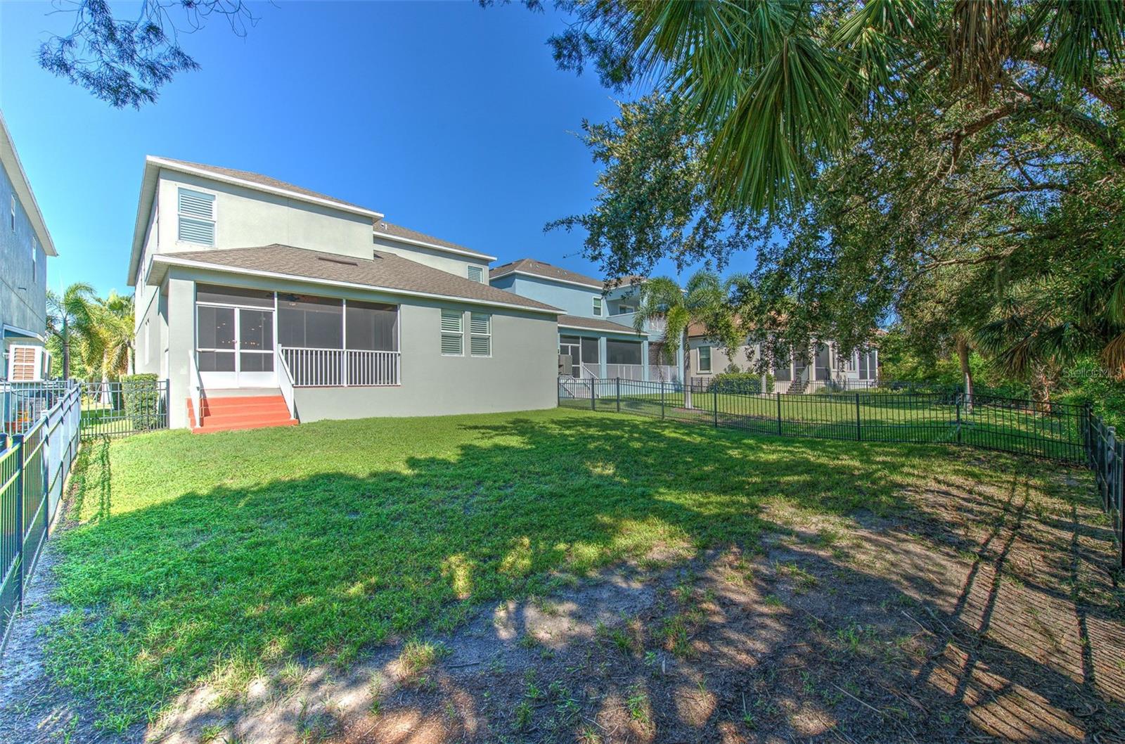911 SEAGRAPE DR — photo 42