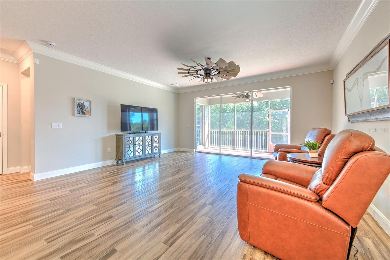 911 SEAGRAPE DR — photo 15
