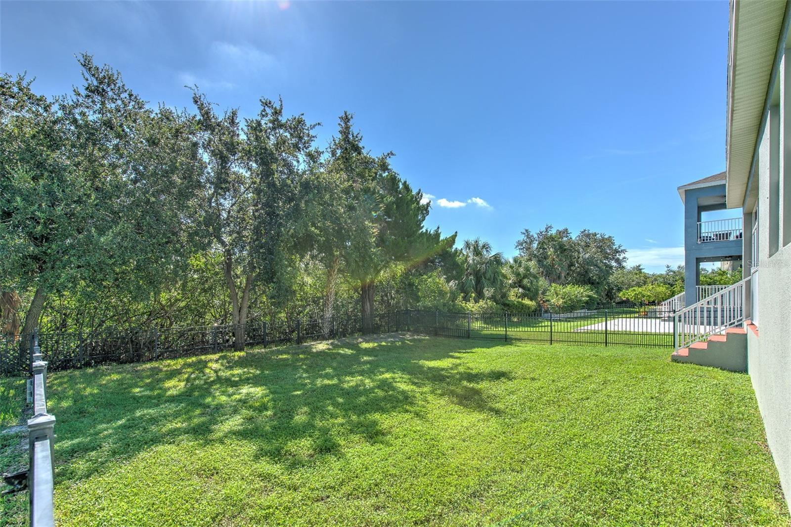 911 SEAGRAPE DR — photo 44