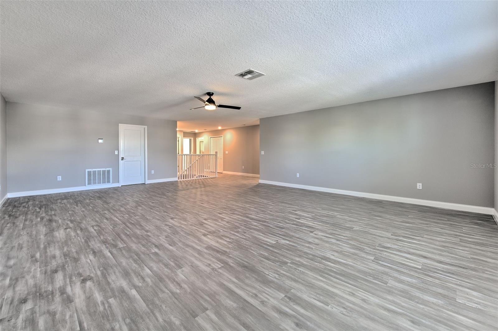 911 SEAGRAPE DR — photo 27