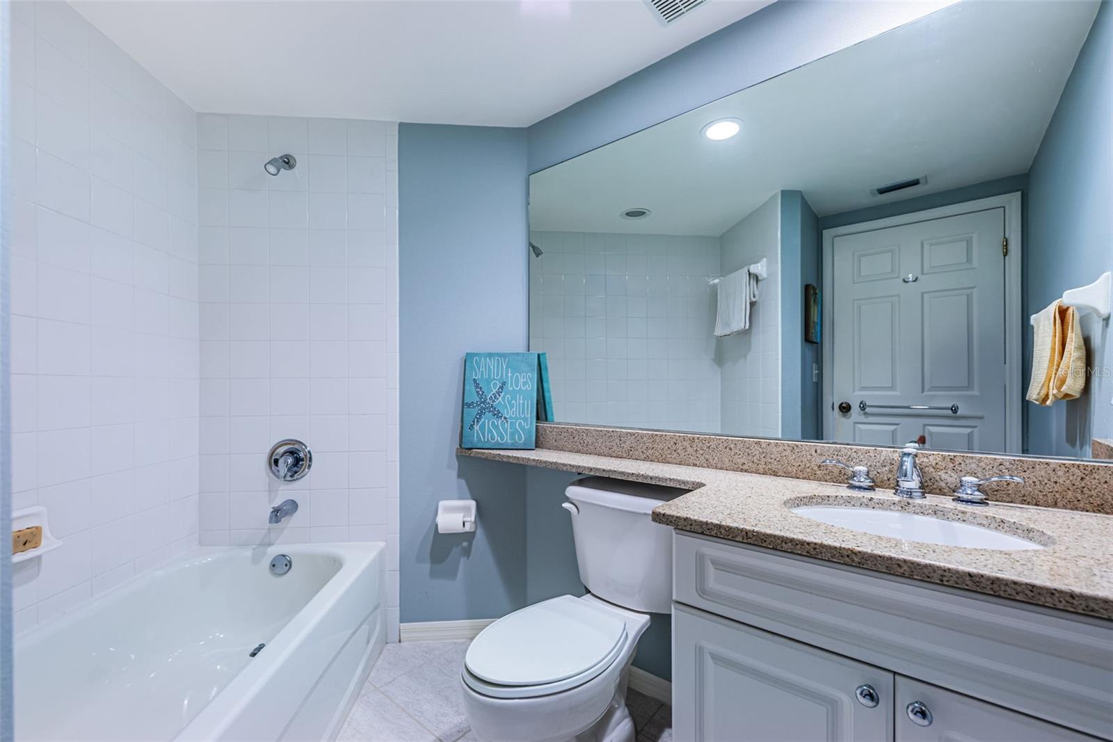 1200 COUNTRY CLUB DR #5101 — photo 33