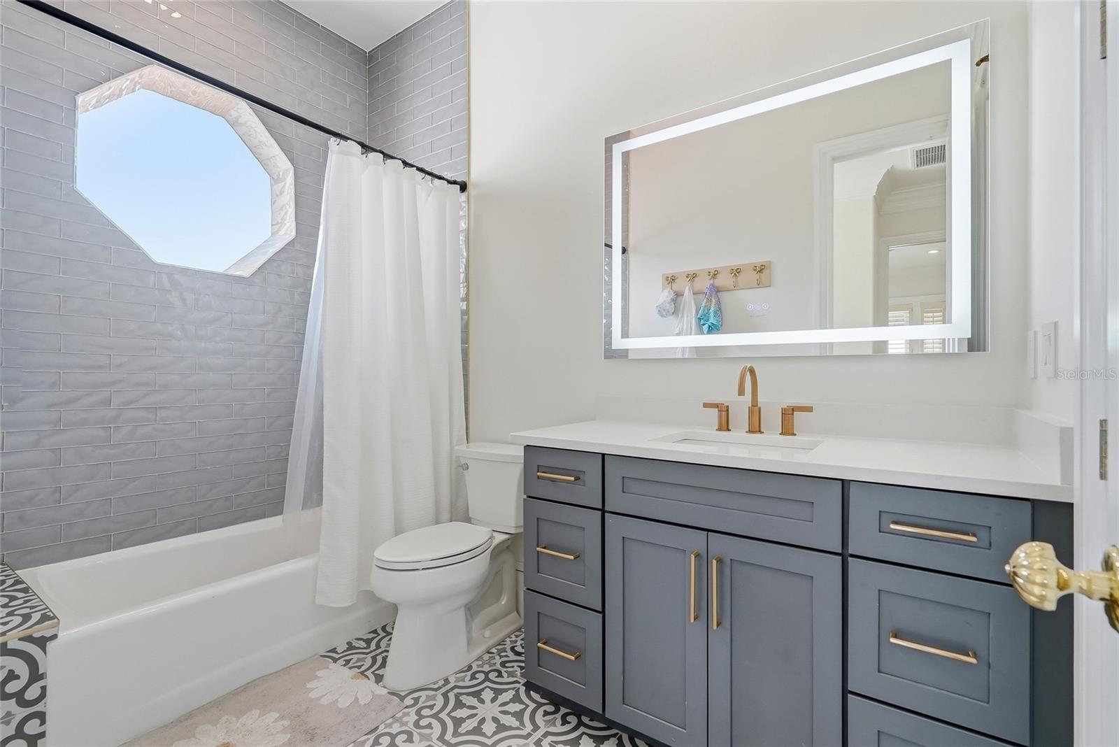 11104 WINTHROP WAY — photo 40